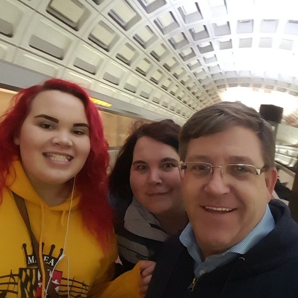 Meet the Posher - Picture 4 of 5